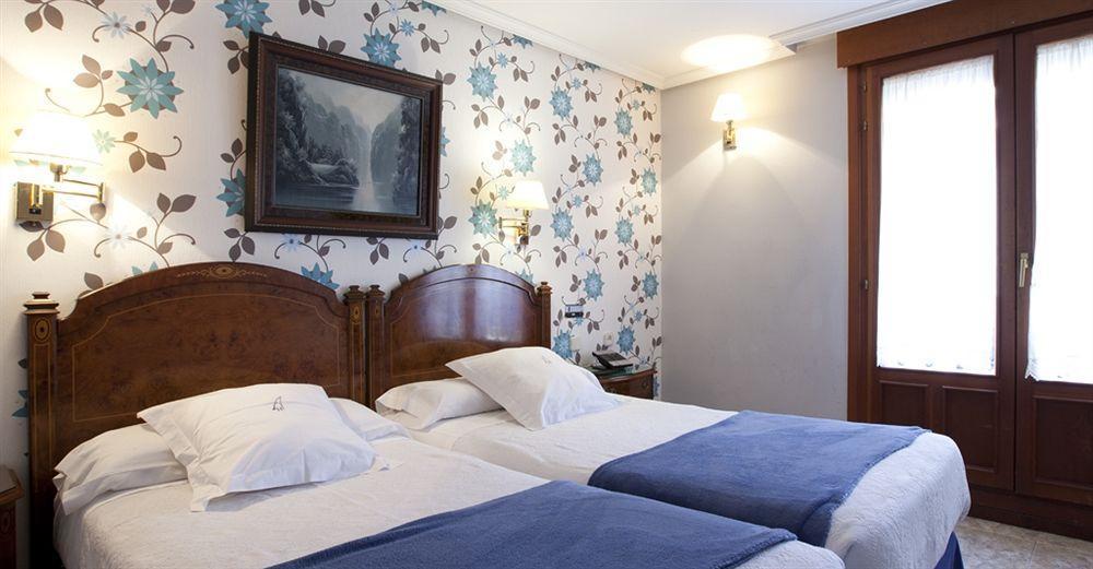 Hostal Astoria Madrid Exterior foto